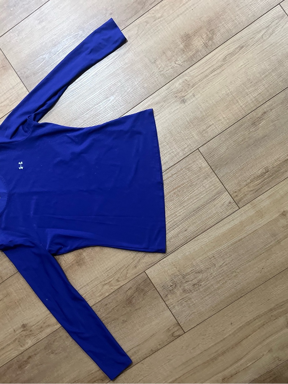 Under Armour Women's Long Sleeve Performance Top in Royal Blue